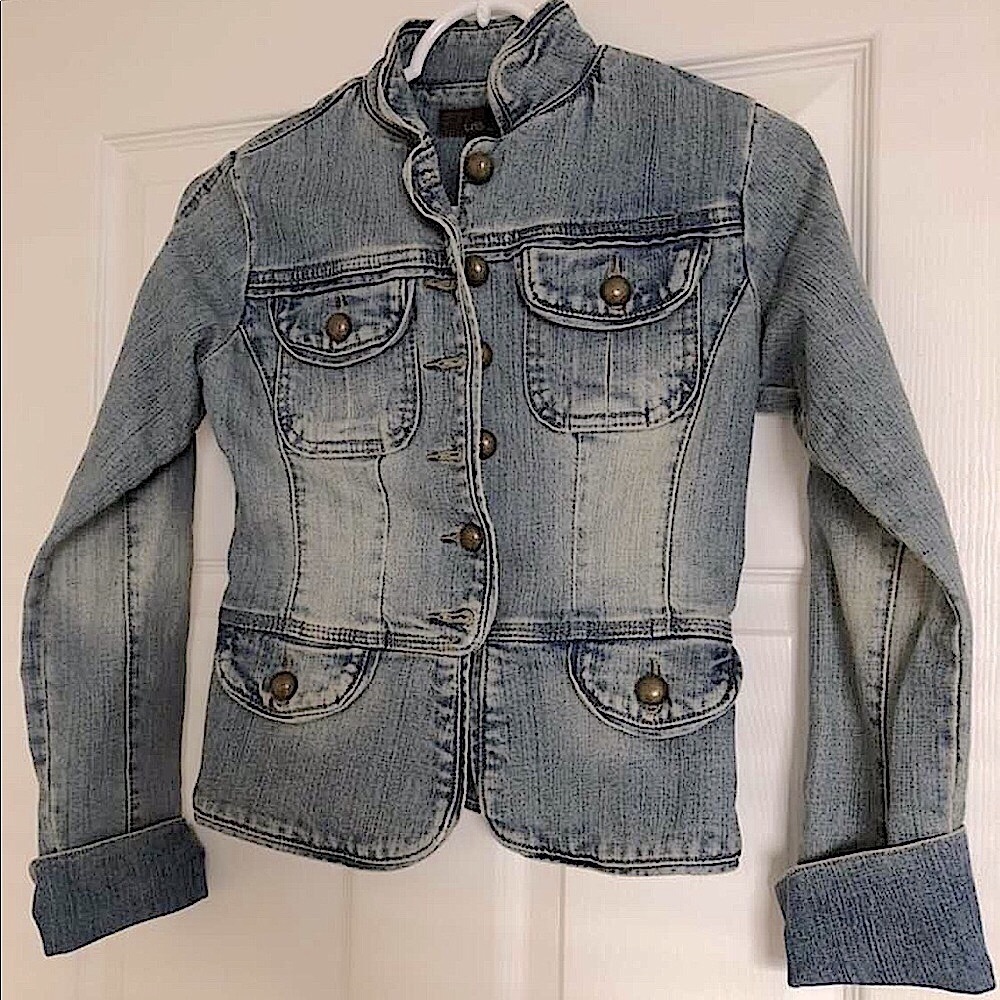🩵 Vintage Short Denim Y2K Jean Jacket